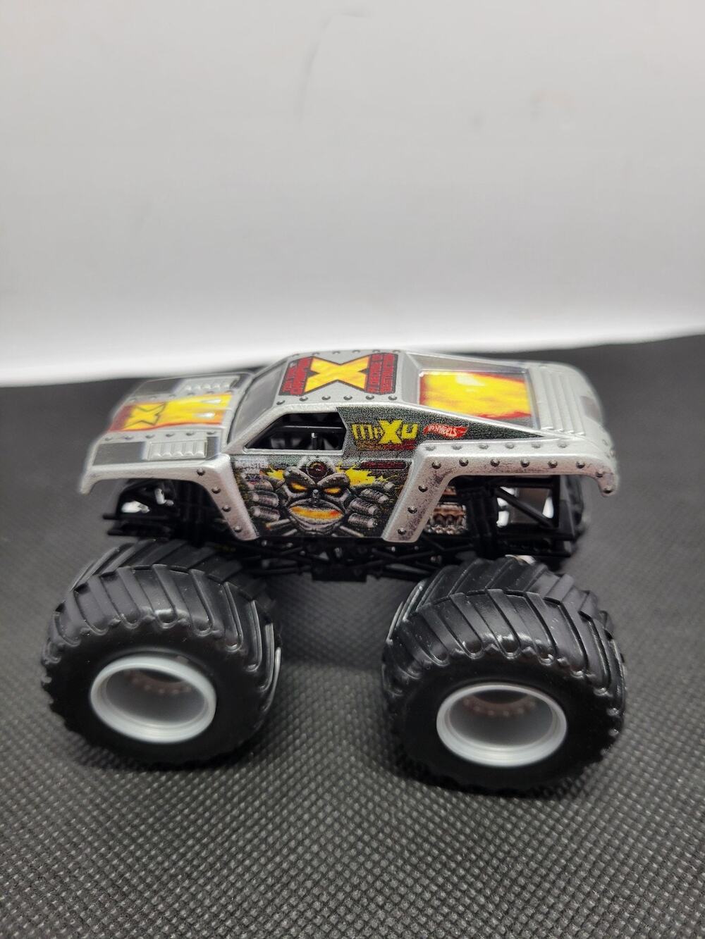 Hot Wheels Monster Jam 1:64 Max D Steel Edit Version Truck